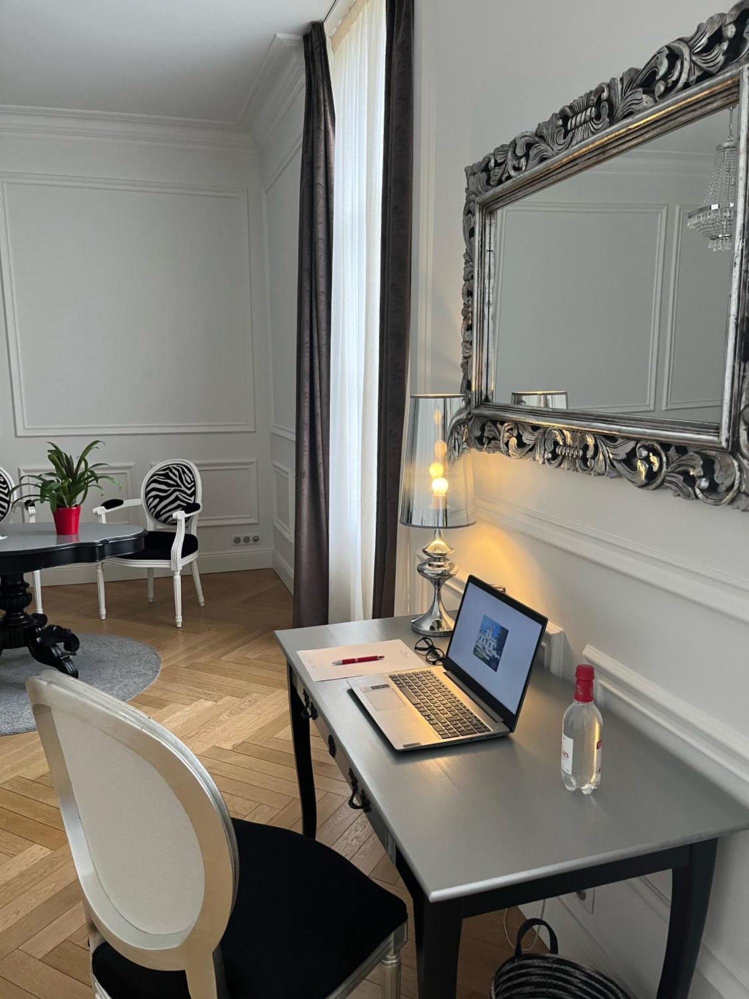 Le Clos Des Queyries, Chambres D'Hotes บอร์โด ภายนอก รูปภาพ